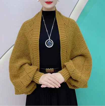 🔥2025 New Fashion🎀Fashion Hollow Out Knitted Shawl Coat